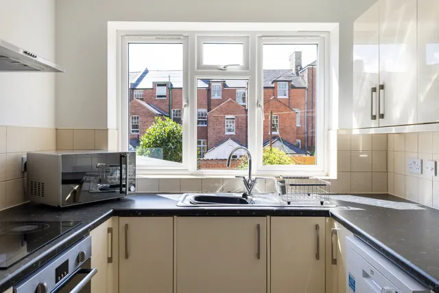 15 Edgerton Park Road — photo 3