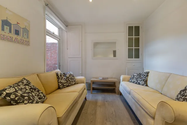 15 Edgerton Park Road — photo 6